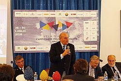 Palermo – 11 aprile 2016 – Conferenza stampa di presentazione – I “volti” storici della vela, i vari Pelaschier, Chieffi, Montefusco, Ferrarese, le barche più vittoriose in campo nazionale e internazionale, campioni in carica, equipaggi competitivi, molti arrivi dall’Adriatico, sfide incrociate tra team dei circoli velici siciliani, una “febbre” che cresce: così Palermo si accinge 
