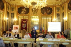 Palermo – L’Associazione ComeUnaMarea Onlus in occasione della “Giornata Internazionale per l’eliminazione della violenza contro le donne” e dei “16 Giorni di Attivismo Contro la Violenza di Genere” ha posto in essere l’iniziativa “LEGAMI” violenza e relazioni d’intimità con la realizzazione, il 25 novembre 2016, di un convegno presso la sede istituzionale della Città Metropolitana 
